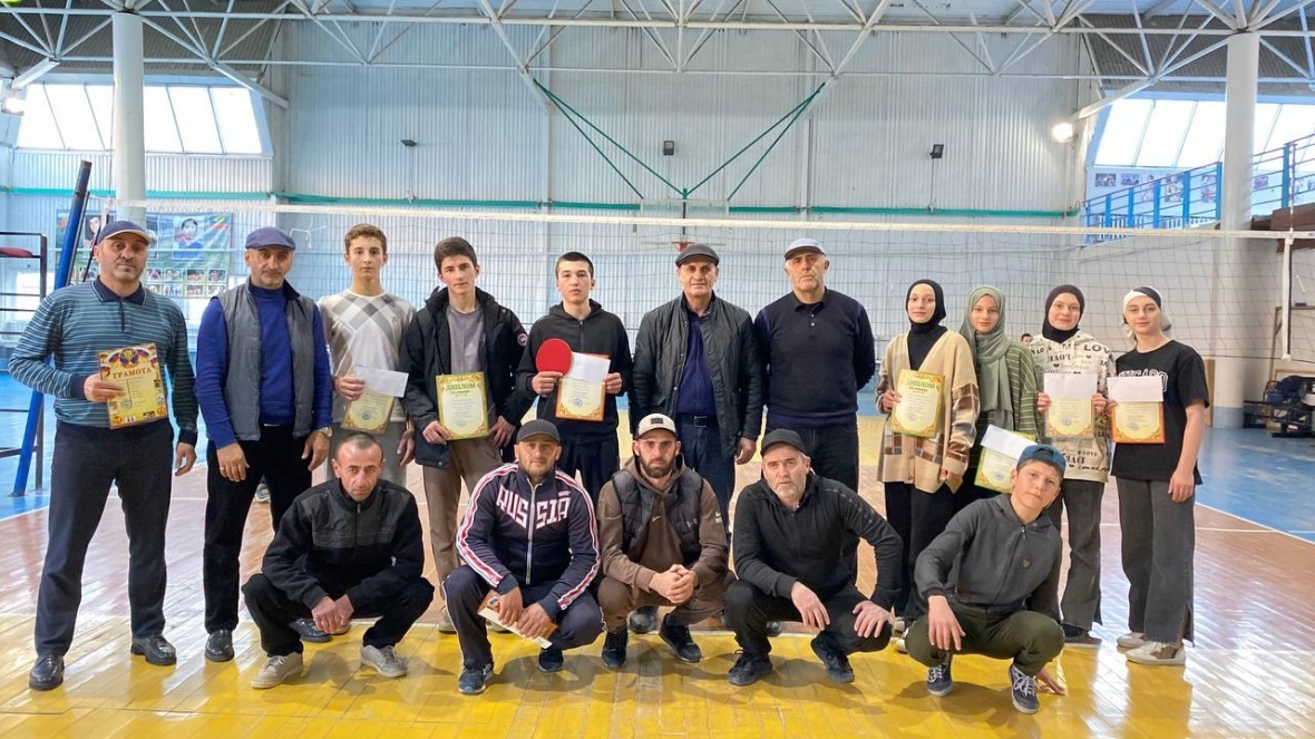 В здании ФОК села Цуриб состоялся чемпионат района по настольному теннису